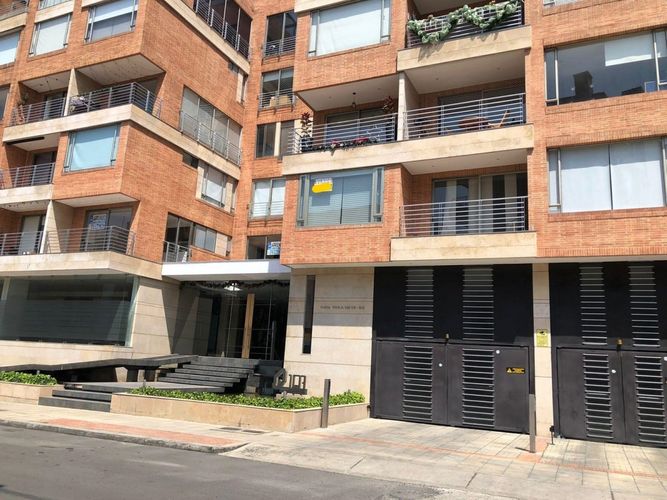 Apartamento en  Venta en Chicó Navarra, Bogotá - Miniatura 2