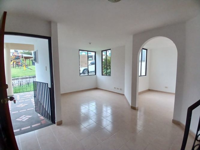Casa en  Arriendo en San luis - Imagen 1