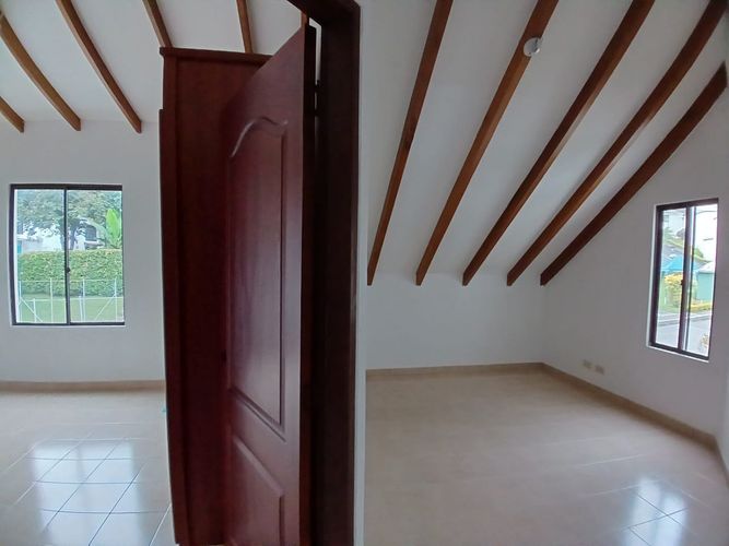 Casa en  Arriendo en San luis - Miniatura 15