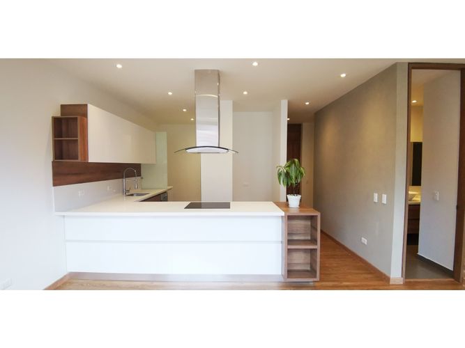 Apartamento en  Venta en Santa Barbara, Bogotá - Miniatura 7