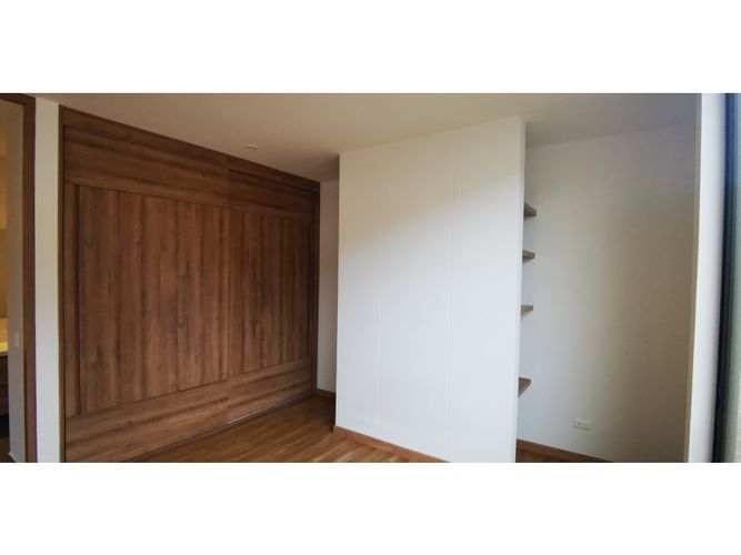 Apartamento en  Venta en Santa Barbara, Bogotá - Miniatura 11