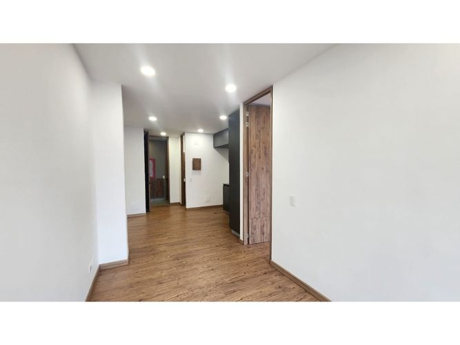 Apartaestudio en  Venta en Usaquen, Bogotá - Miniatura 2