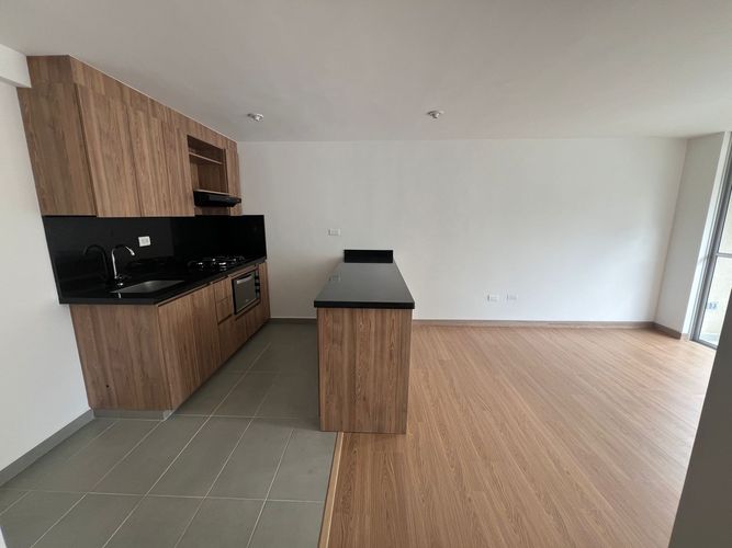 Apartamento en  Arriendo en Loma de la Doctora, Sabaneta - Imagen 1