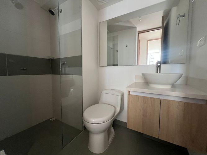 Apartamento en  Arriendo en Loma de la Doctora, Sabaneta - Miniatura 2