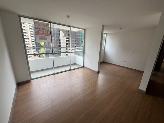 Apartamento en  Arriendo en Loma de la Doctora, Sabaneta - Miniatura 7