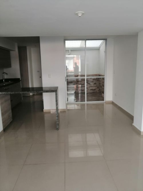 Casa en arriendo en Ub. montebonito et. ii, Dosquebradas - Miniatura 2