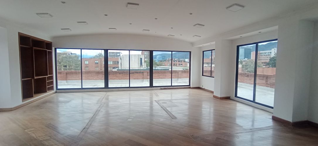 Edificio en  Arriendo en Chico norte, Bogotá - Miniatura 15