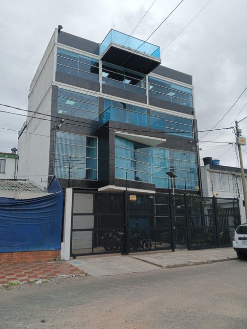 Oficina en  Arriendo en Normandia, Bogotá - Imagen 1