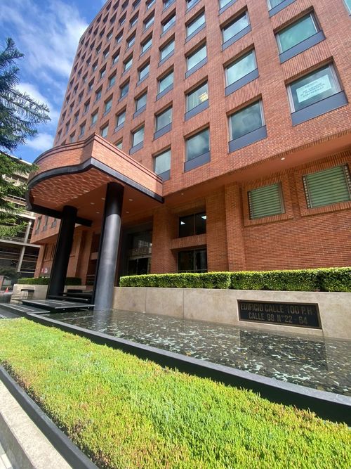 Oficina en  Venta en Chico norte, Bogotá - Miniatura 2