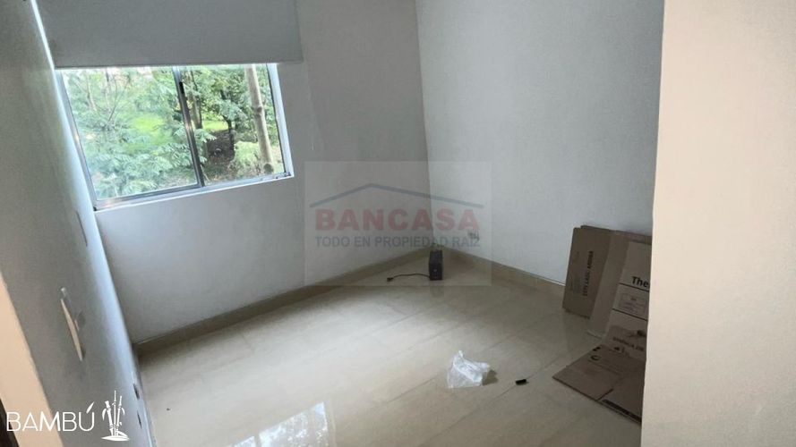 Apartamento en  Arriendo en Loma de los bernal, Medellín - Miniatura 6