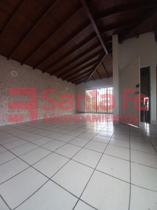 Casa en  Arriendo en Florida nueva, Medellín - Miniatura 3