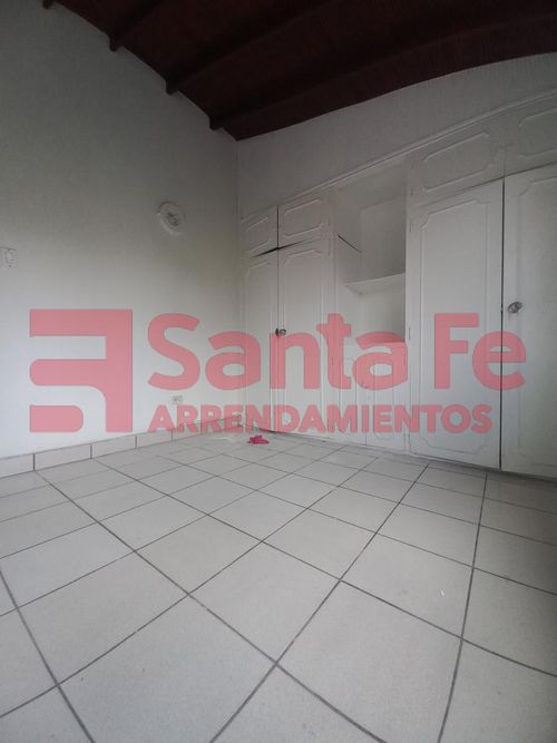 Casa en  Arriendo en Florida nueva, Medellín - Miniatura 7