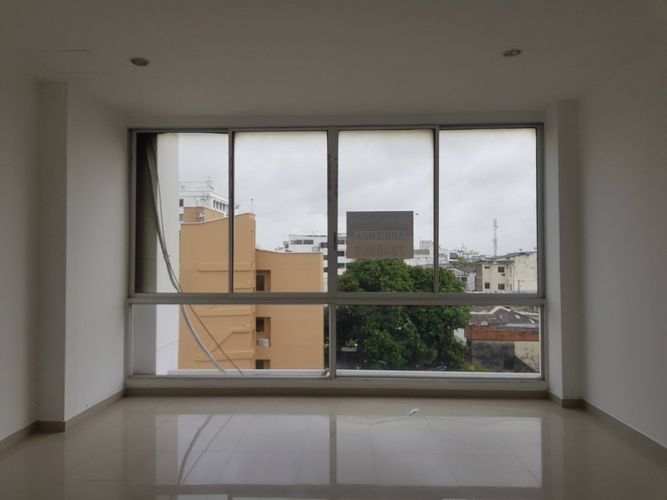 Oficina en  Arriendo en Urb. Rosendo Garces, Montería - Miniatura 8
