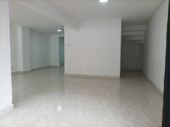 Local en  Arriendo en San pablo, Medellín - Miniatura 3