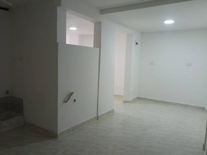 Local en  Arriendo en San pablo, Medellín - Miniatura 7