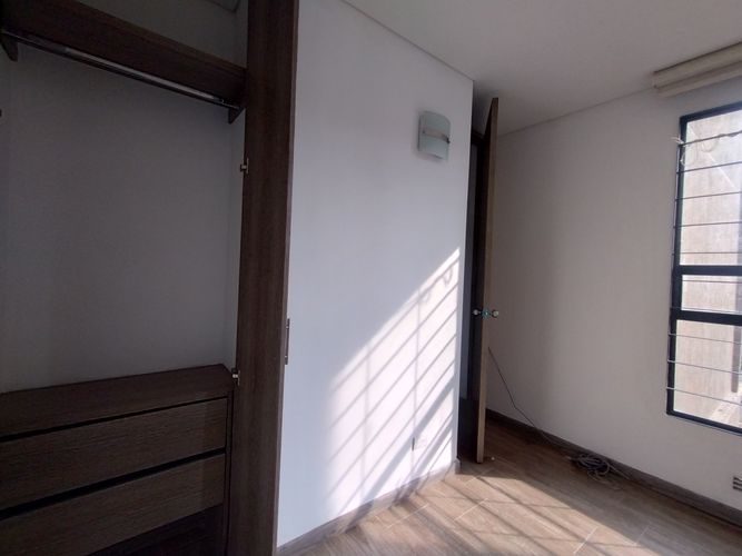 Apartamento en  Venta en Lago Timiza, Bogotá - Miniatura 15