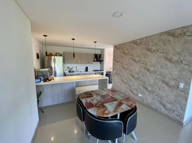 Apartamento en  Venta en El salado, Envigado - Miniatura 2