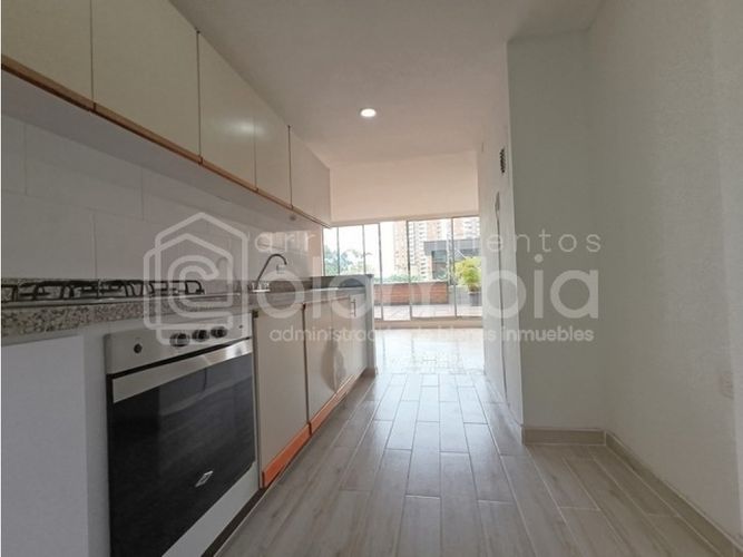 Apartaestudio en  Arriendo en El Poblado, Medellín - Miniatura 2