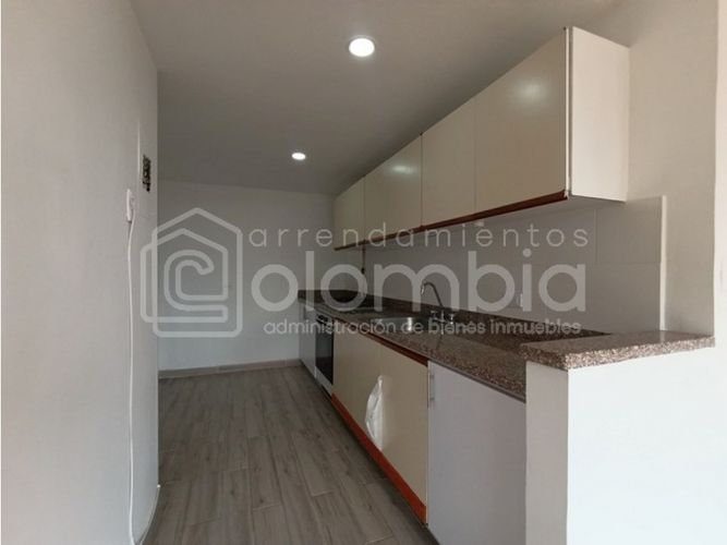 Apartaestudio en  Arriendo en El Poblado, Medellín - Miniatura 4