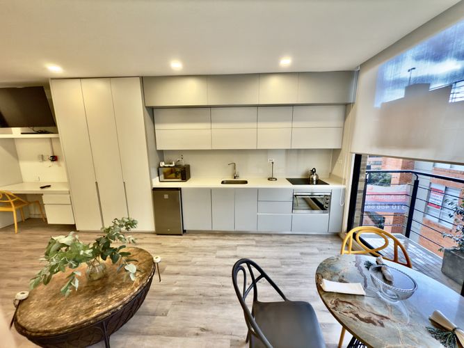 Apartaestudio en  Arriendo en Santa Barbara, Bogotá - Miniatura 4