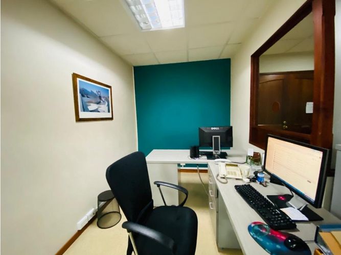 Oficina en  Arriendo en Guayabal, Medellín - Miniatura 4