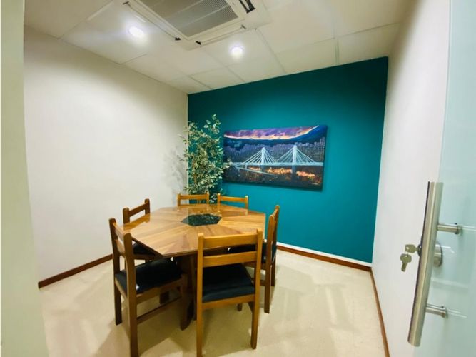 Oficina en  Arriendo en Guayabal, Medellín - Miniatura 11