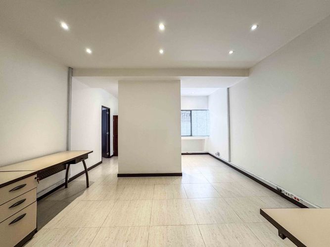 Oficina en  Arriendo en Chico norte, Bogotá - Miniatura 10