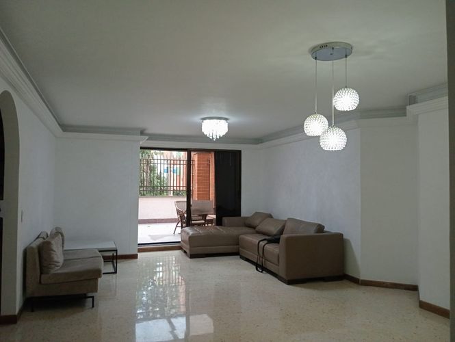 Apartamento en  Arriendo en Laureles, Medellín - Imagen 1