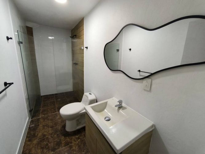 Casa en  Arriendo en Calle larga, Sabaneta - Miniatura 4