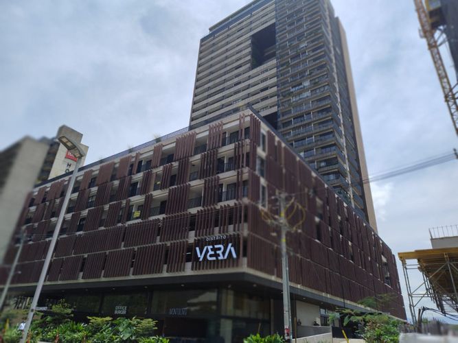 Local en  Arriendo en El Poblado, Medellín - Miniatura 2