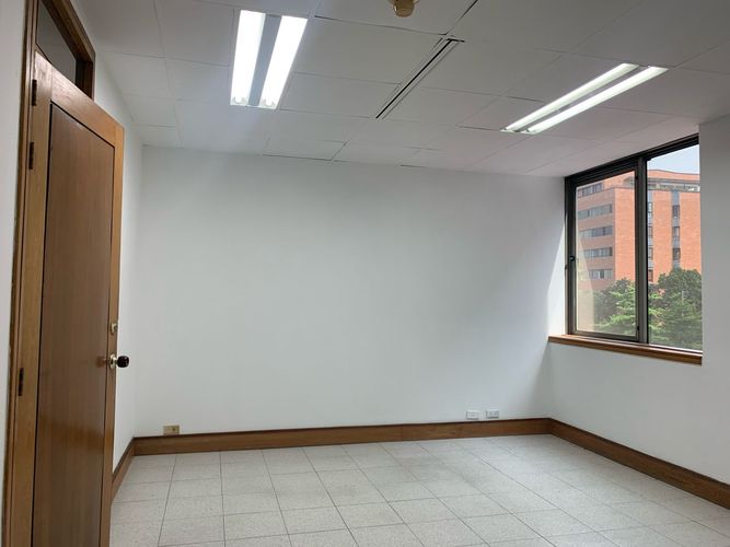 Oficina en  Venta en El Poblado, Medellín - Miniatura 5