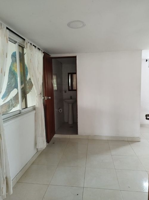 Apartaestudio en  Arriendo en Primero de mayo, Cali - Miniatura 4
