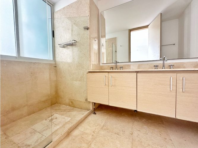 Apartamento en  Venta en Castillogrande, Cartagena - Miniatura 13