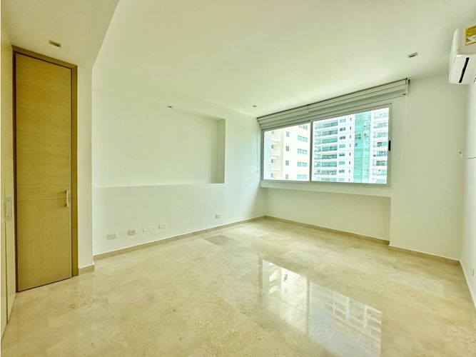 Apartamento en  Venta en Castillogrande, Cartagena - Miniatura 18