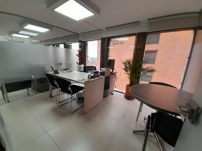 Oficina en  Arriendo en Quinta camacho, Bogotá - Miniatura 9