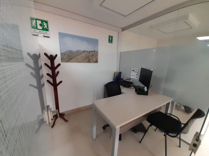 Oficina en  Arriendo en Quinta camacho, Bogotá - Miniatura 13