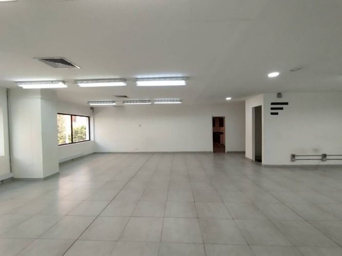 Oficina en  Arriendo en Laureles, Medellín - Miniatura 19