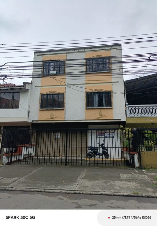 Apartaestudio en  Arriendo en Santa Anita, Cali - Imagen 1