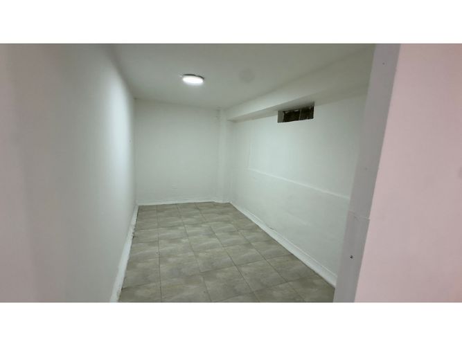 Local en  Arriendo en Medellín - Miniatura 6