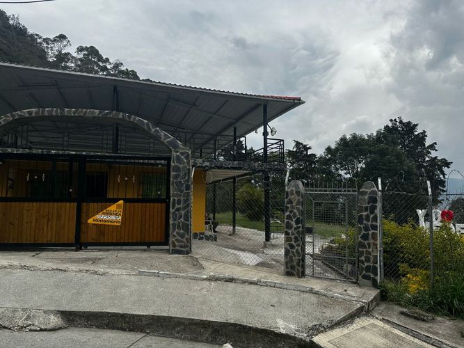 Finca en  Arriendo en Belén, Medellín - Miniatura 2