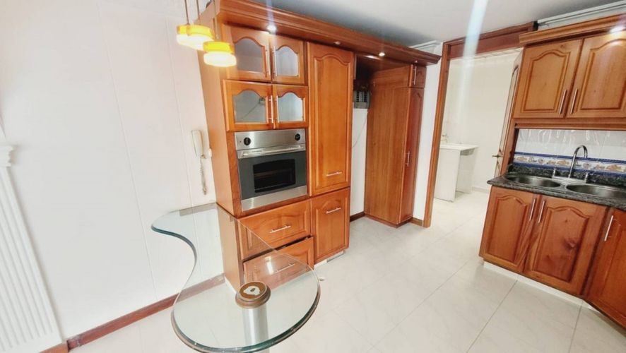 Apartamento en  Arriendo en Laureles, Medellín - Miniatura 2