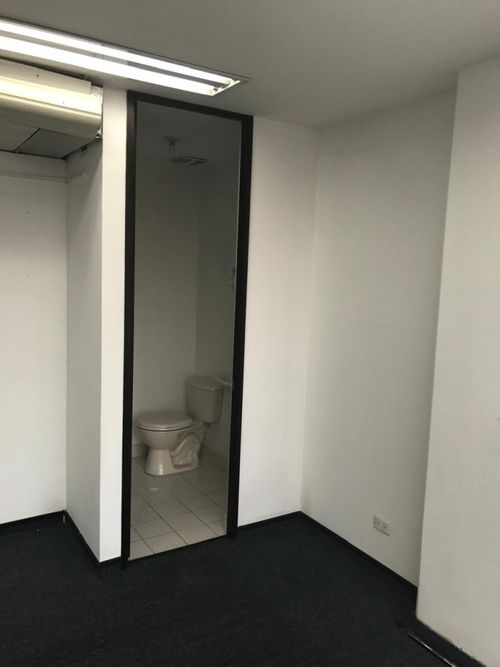 Oficina en  Venta en Medellín - Miniatura 3