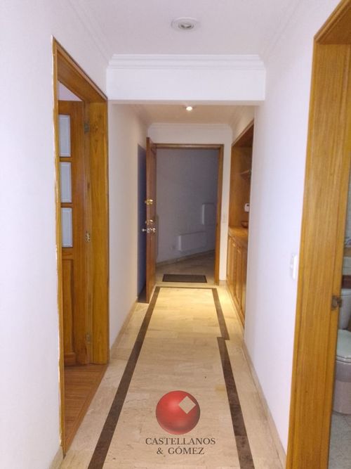 Apartamento en  Venta en Usaquen, Bogotá - Miniatura 4