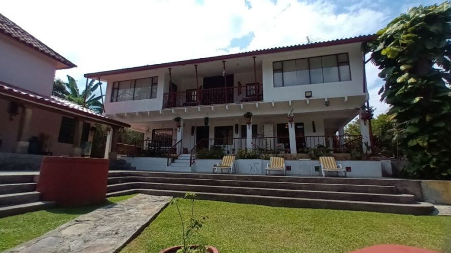 Finca en  Venta en El centro, La mesa - Miniatura 2