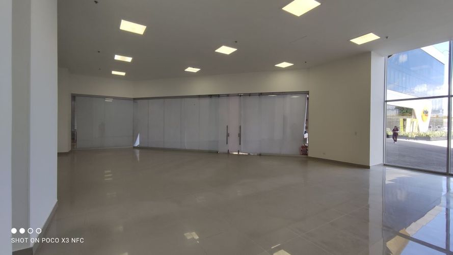 Local en  Arriendo en Engativá, Bogotá - Miniatura 2