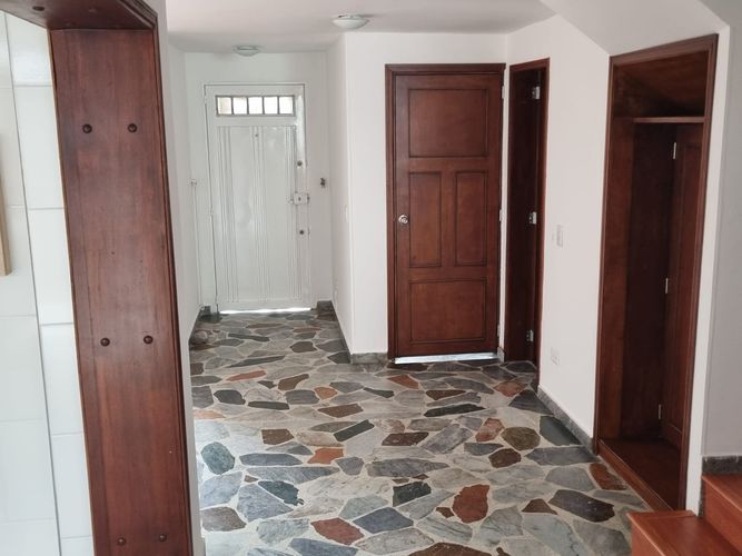 Casa en  Arriendo en Pontevedra, Bogotá - Miniatura 4