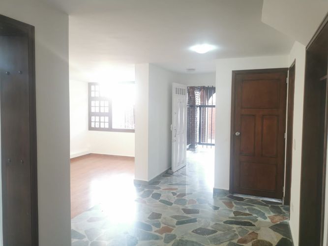 Casa en  Arriendo en Pontevedra, Bogotá - Miniatura 6