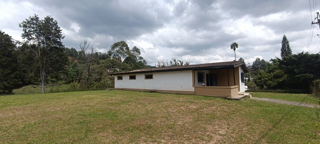Finca en  Arriendo en Romeral, Guarne - Miniatura 2