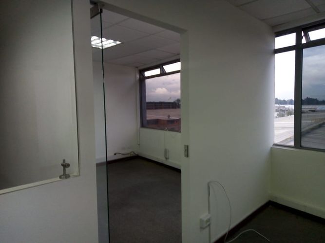 Oficina en  Arriendo en Modelia, Bogotá - Miniatura 19