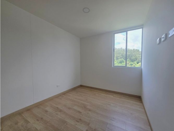 Apartamento en  Venta en Los colores, Medellín - Miniatura 4